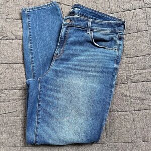 Old Navy Rockstar Super Skinny Built-In Sculpt High Rise Jeans Size 12 Petite